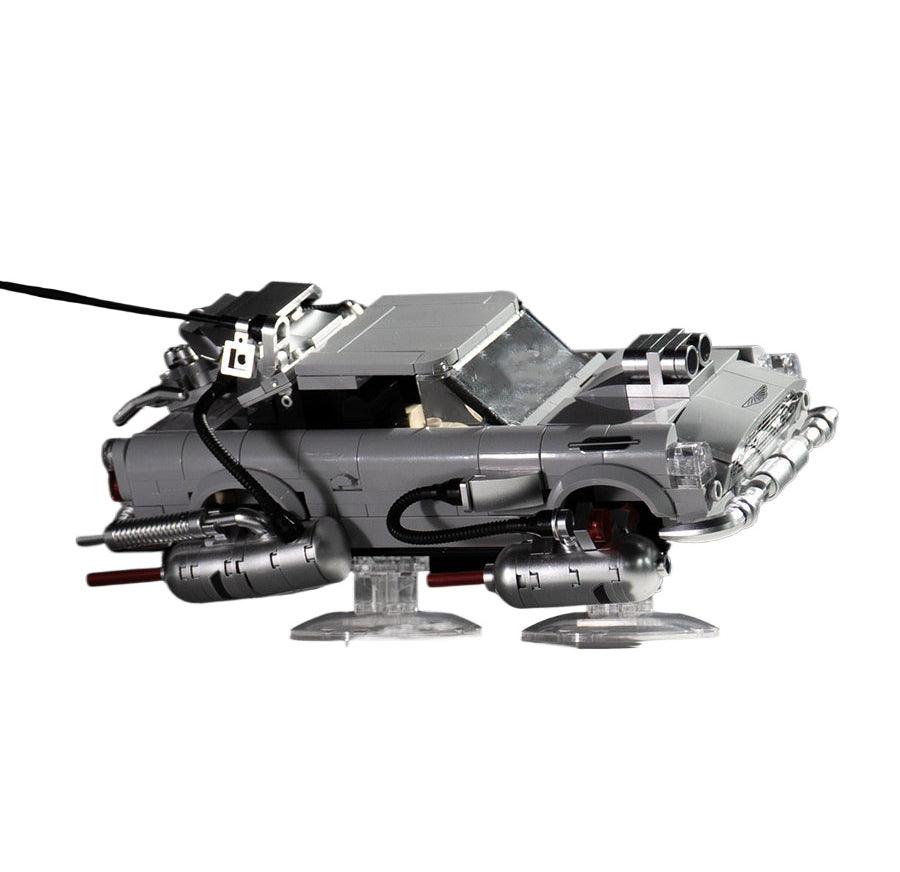 Sci-fi hover car brick model – gift for gaming boyfriend
